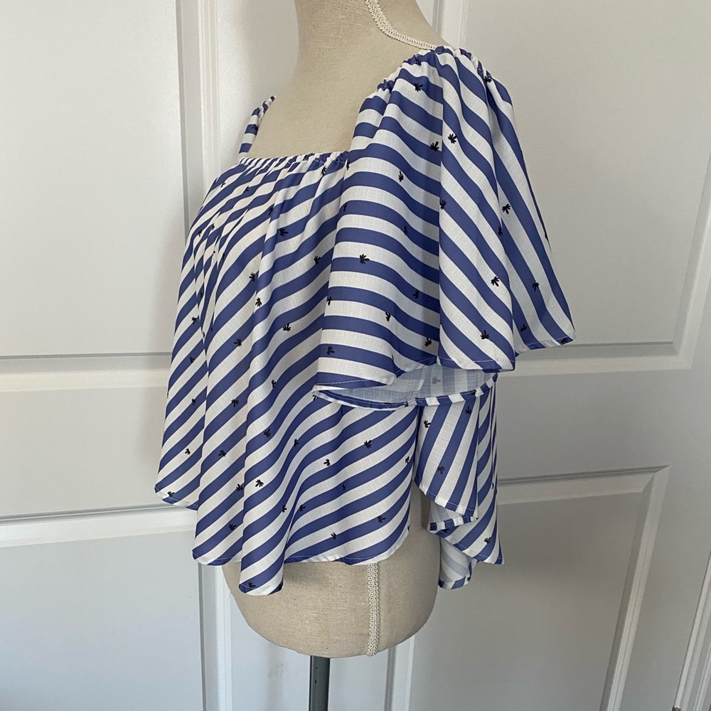 Blouse - Picture 2 of 3